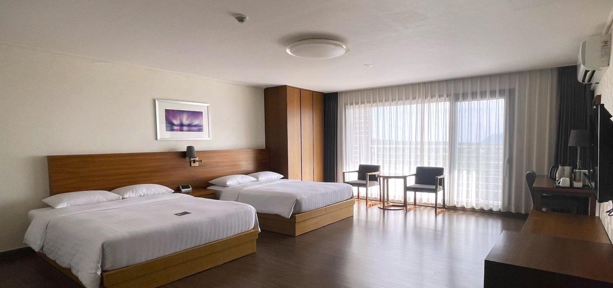 Jeju Aerospace Hotel Seogwipo Exterior foto